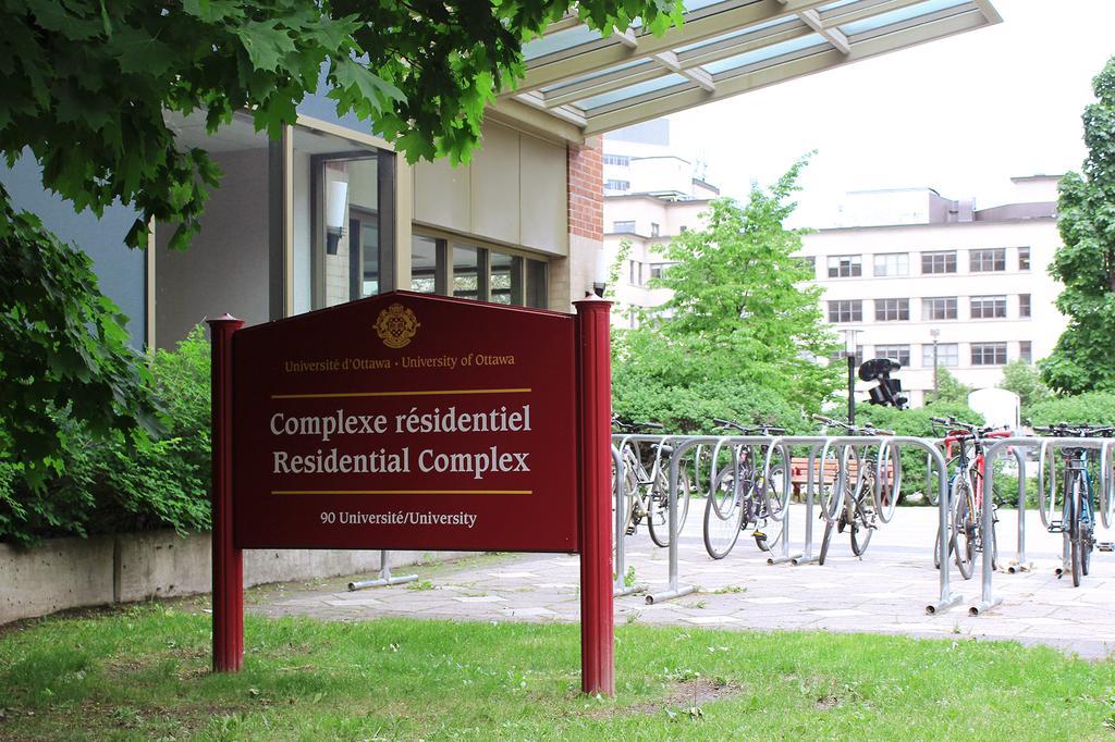 Residences De L'Universite D'Ottawa | University Of Ottawa Residences מראה חיצוני תמונה